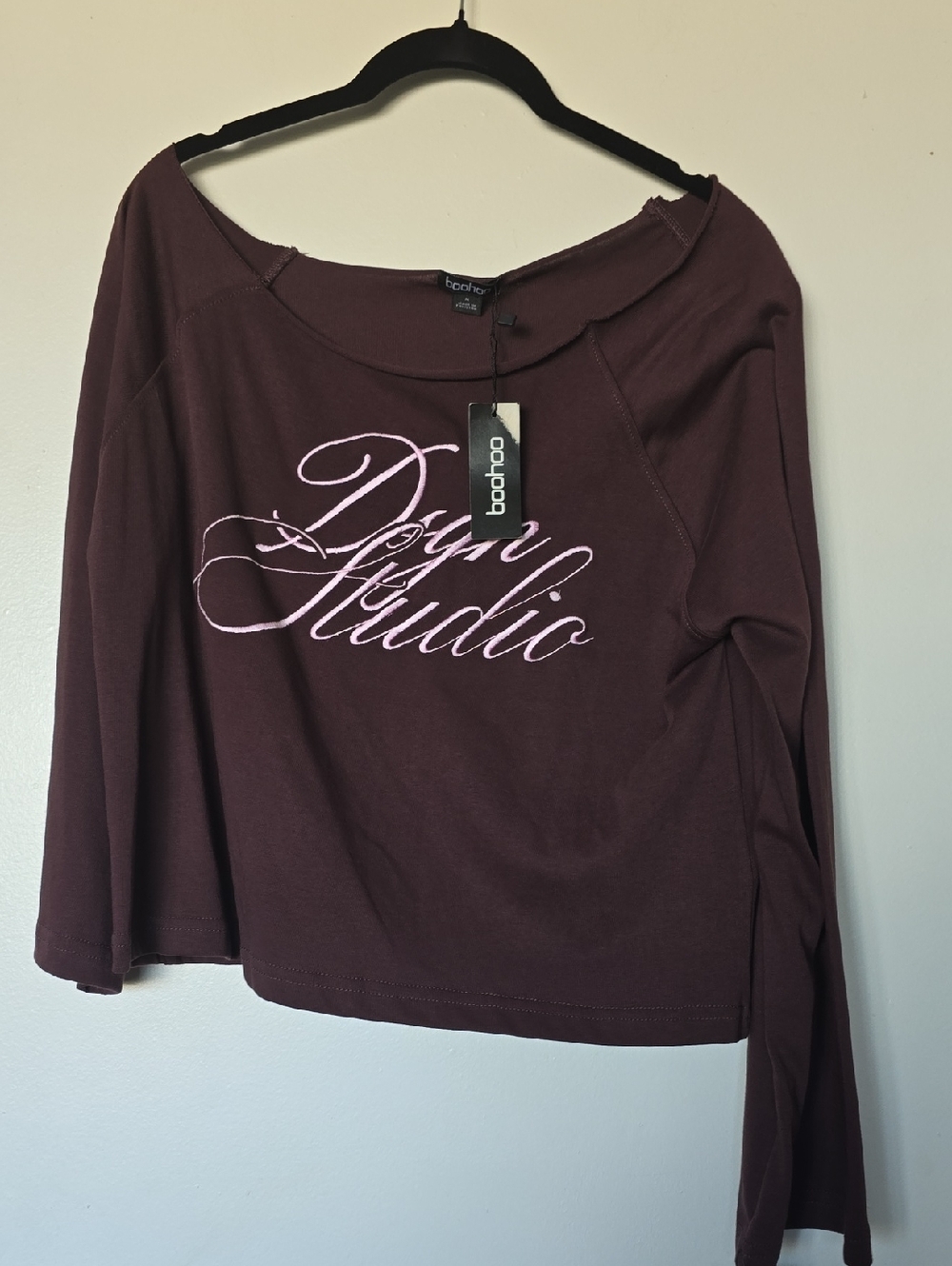 Boohoo Wine Long Sleeve Script Logo Top